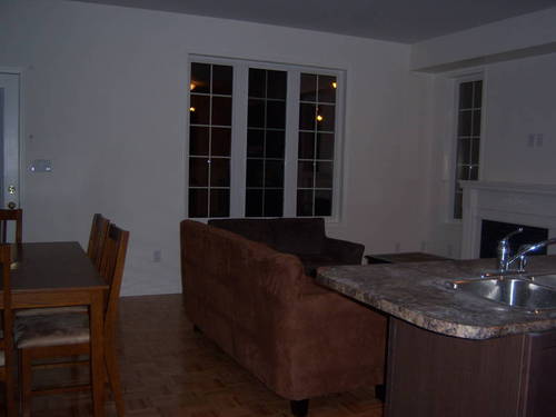 Enlarged view of image